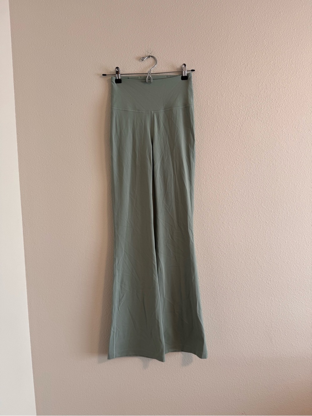Lululemon groove super high rise flared pant nulu - palm court